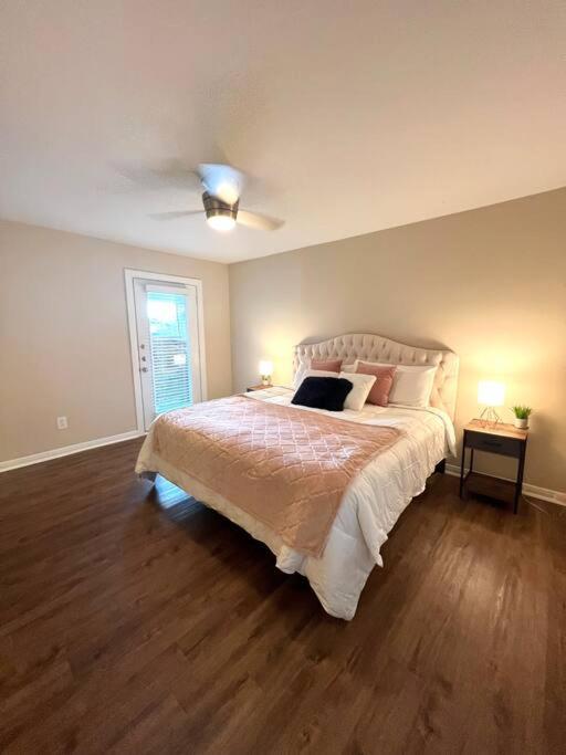 Lovely 2 Bedroom/2 Bath Houston, Heights/Galleria Exterior photo