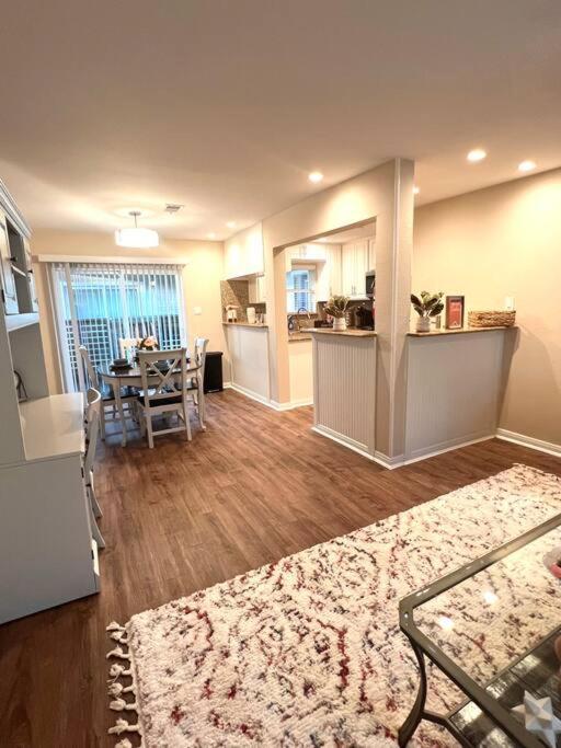 Lovely 2 Bedroom/2 Bath Houston, Heights/Galleria Exterior photo